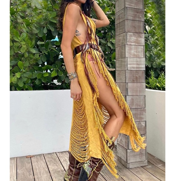 Sexy Cover Up - Picture 3 of 9